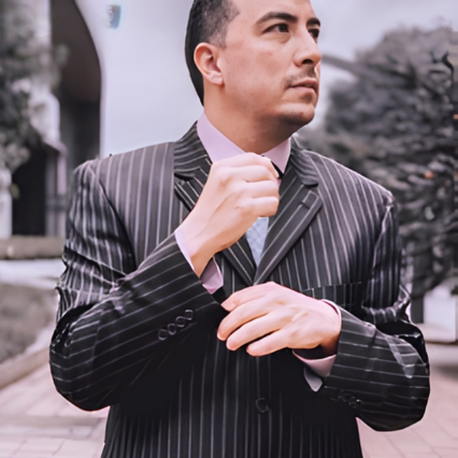 Candidata ideal gluteoplastia Bogotá - perfil y criterios evaluación Dr. Hermes Gamba Usaquén